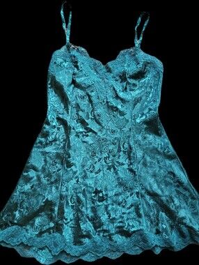 Vintage GOLD LABEL‎ Victoria Secret Lingerie Slip Dress Green Lace, Med,Like New